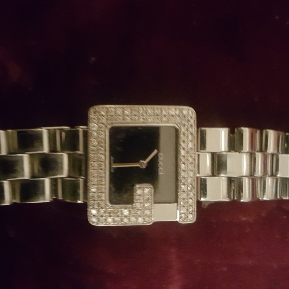 Gucci iced out watch - Picture 1 of 2